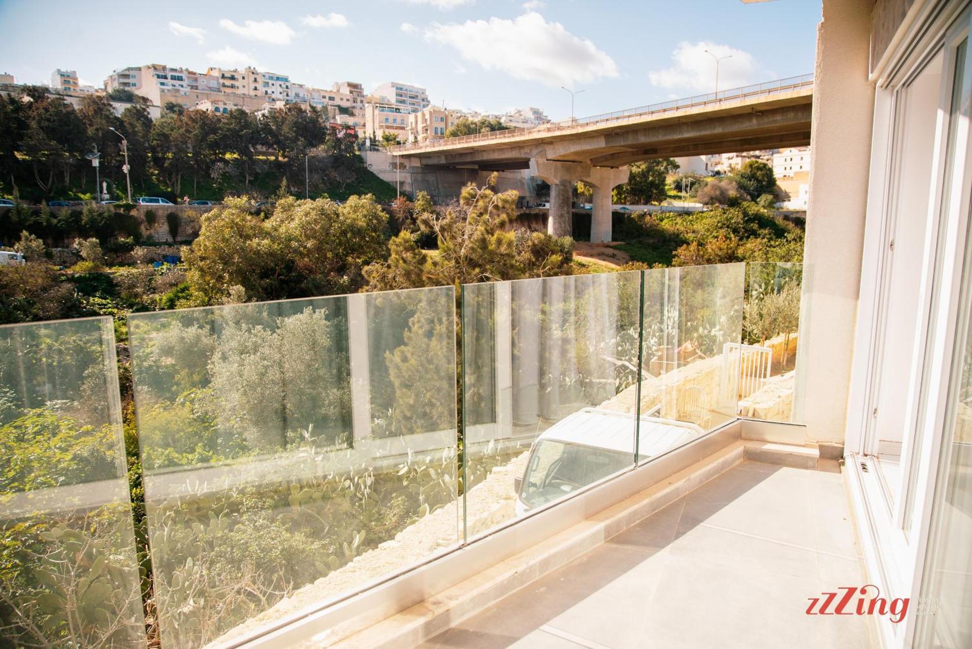 Mensija Valley Residences San Ġiljan Buitenkant foto